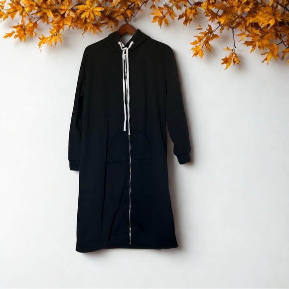 Black Long Hoodie Jacket/Dress with Zipper and Tie Closure - Picture 3 of 3